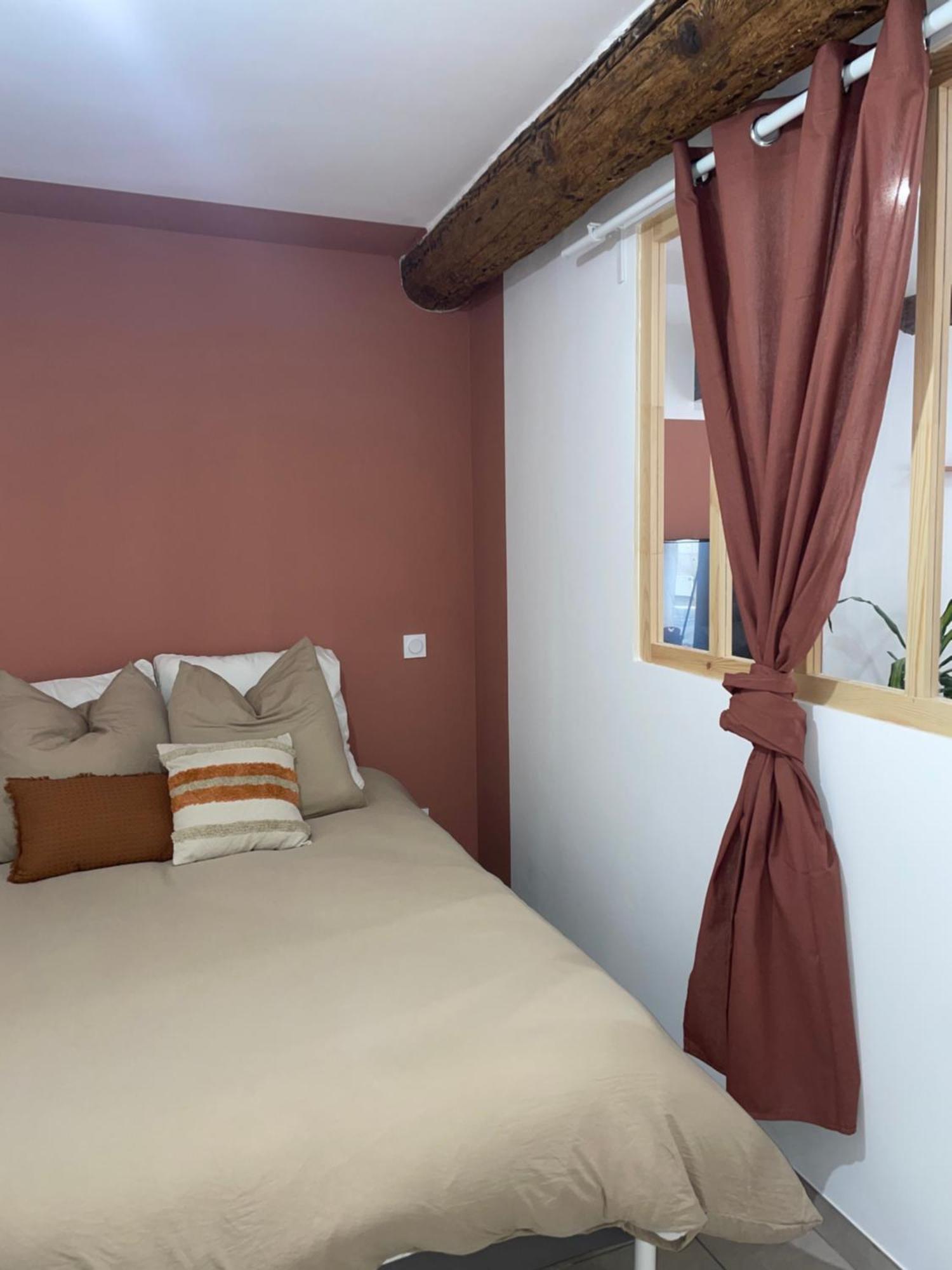 Entre Tendance Et Authenticite - La Voute Nimes Exterior photo